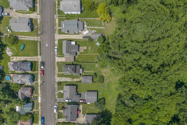 2484 Hilltop Avenue, Springfield, OH 45503