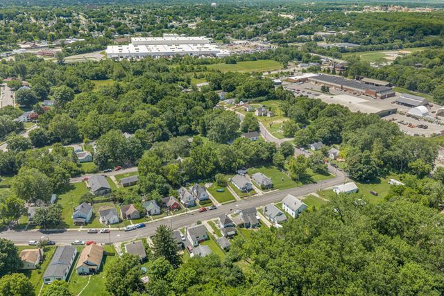 2484 Hilltop Avenue, Springfield, OH 45503