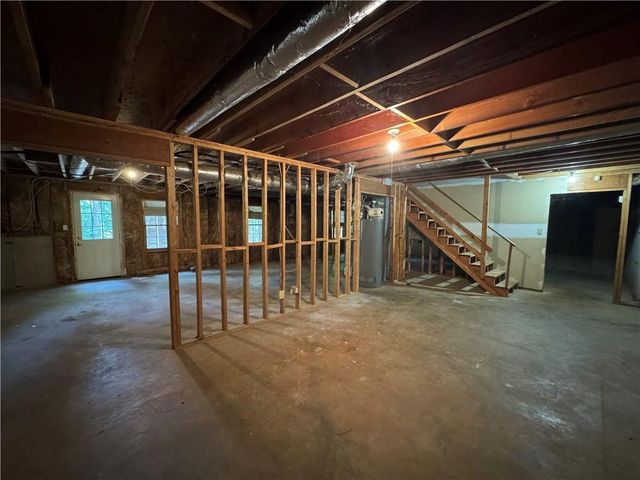11820 Highland Colony Dr, Roswell, GA 30075