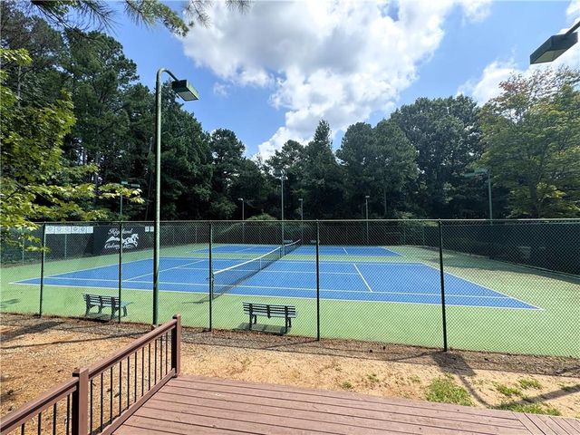 11820 Highland Colony Dr, Roswell, GA 30075