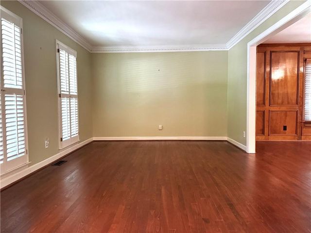 11820 Highland Colony Dr, Roswell, GA 30075