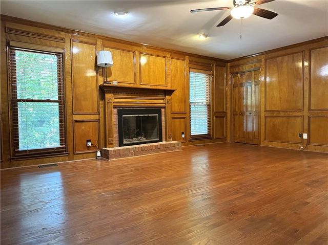 11820 Highland Colony Dr, Roswell, GA 30075