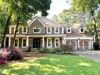 11820 Highland Colony Dr, Roswell, GA 30075