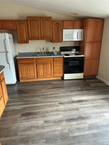 2621 ISLAND OAKS W, Lakeland, FL 33805