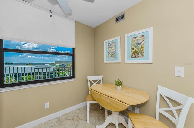 300 WOODETTE DRIVE 602, Dunedin, FL 34698