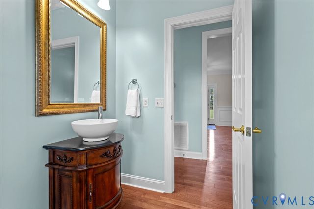 16431 River Rd, Chesterfield, VA 23838