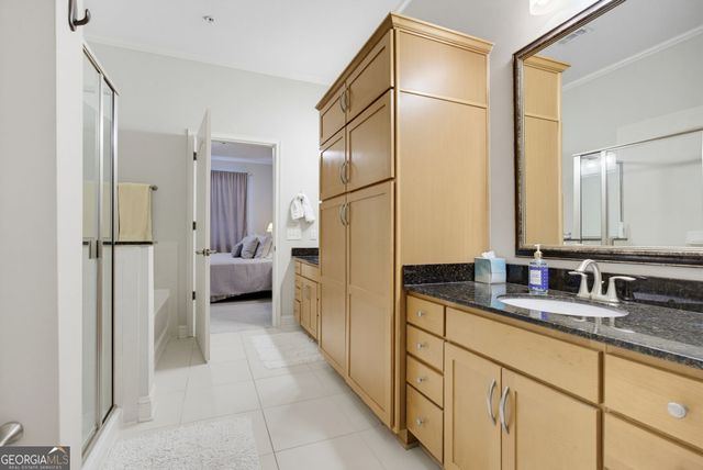 3621 Vinings Slope SE UNIT, Atlanta, GA 30339