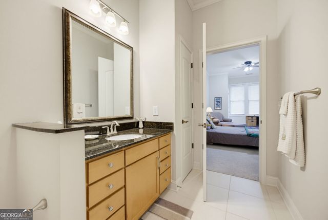 3621 Vinings Slope SE UNIT, Atlanta, GA 30339