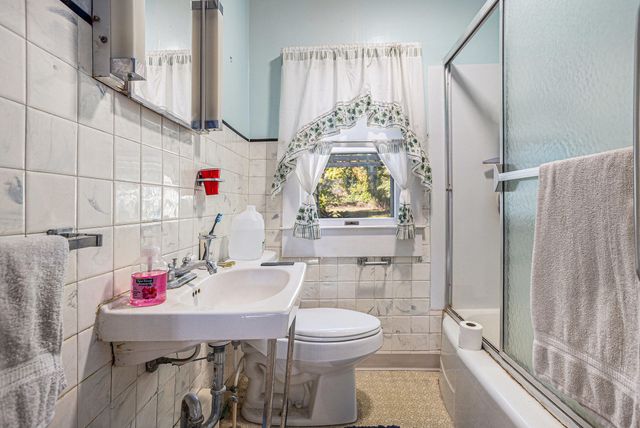 120 Woodrow Avenue S, Battle Creek City, MI 49015