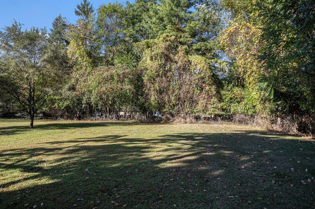 120 Woodrow Avenue S, Battle Creek City, MI 49015