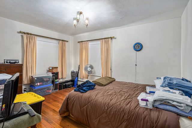 120 Woodrow Avenue S, Battle Creek City, MI 49015