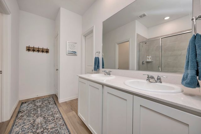 2604 Starwater Drive, Fort Worth, TX 76179