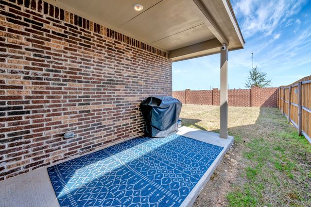 2604 Starwater Drive, Fort Worth, TX 76179