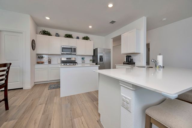 2604 Starwater Drive, Fort Worth, TX 76179