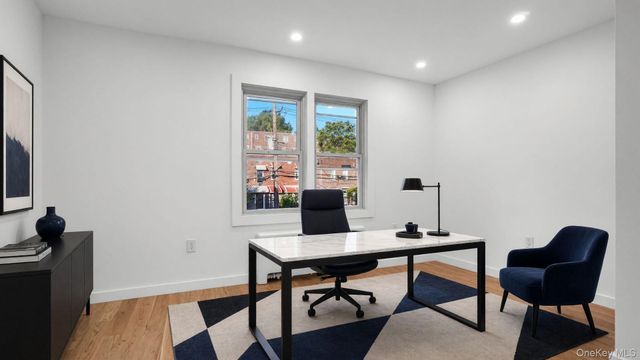 4135 Murdock Avenue, Bronx, NY 10466