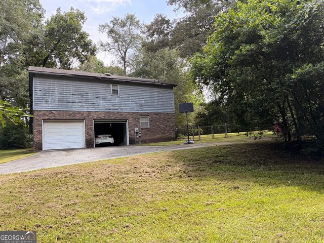 7194 Everett Drive, Macon, GA 31216