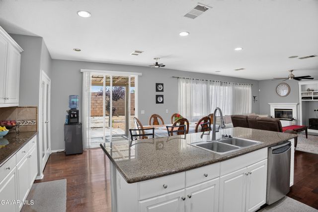 6232 W Spice Street, Lancaster, CA 93536