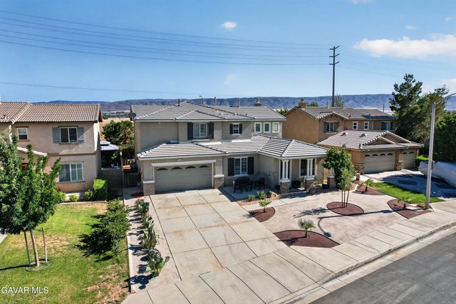 6232 W Spice Street, Lancaster, CA 93536