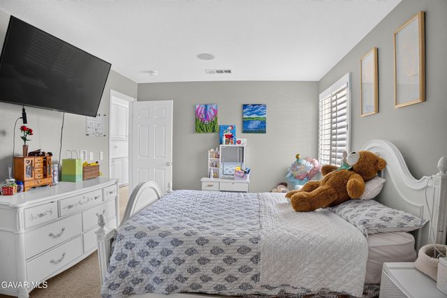 6232 W Spice Street, Lancaster, CA 93536