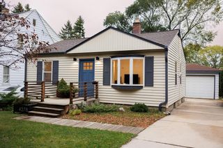 4278 S Pine AVENUE, Milwaukee, WI 53207