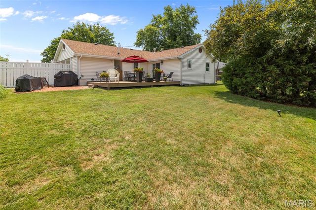 111 Freedom Drive, Belleville, IL 62226