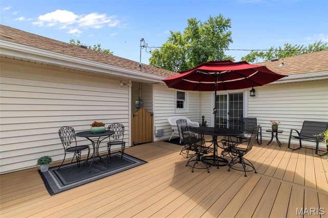 111 Freedom Drive, Belleville, IL 62226