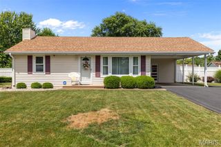 111 Freedom Drive, Belleville, IL 62226