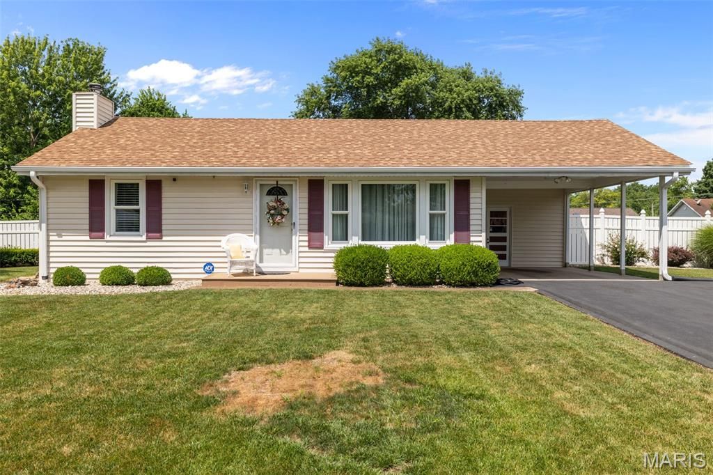111 Freedom Drive, Belleville, IL 62226