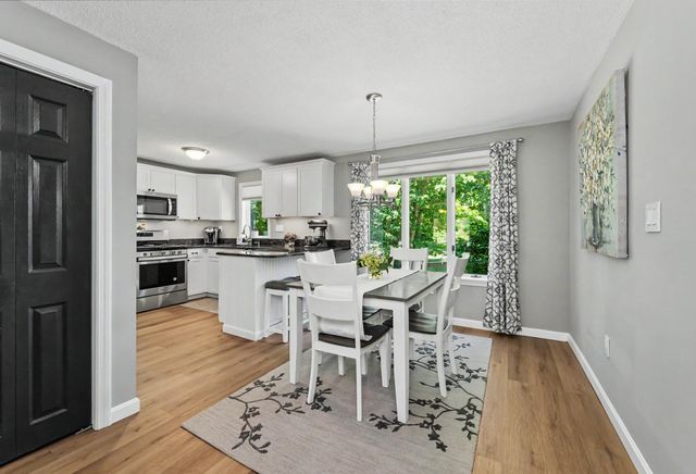 3 Salisbury Road, Nashua, NH 03064
