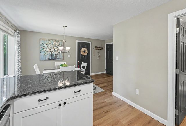 3 Salisbury Road, Nashua, NH 03064