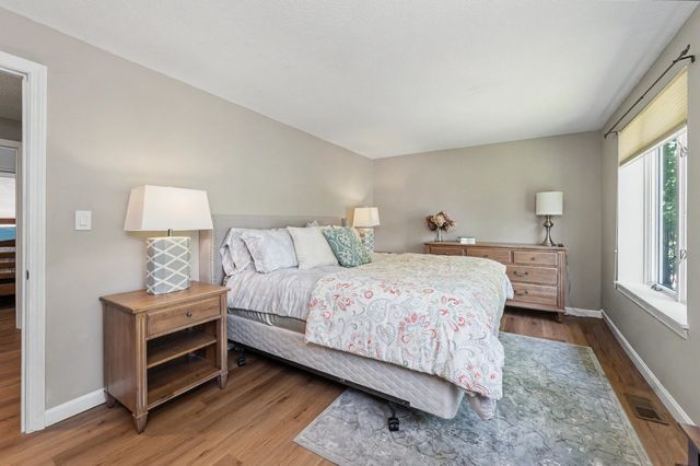 3 Salisbury Road, Nashua, NH 03064