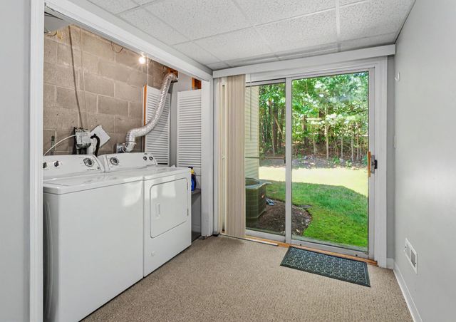 3 Salisbury Road, Nashua, NH 03064