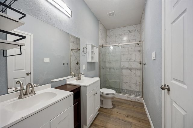 3025 Drew Street, Houston, TX 77004