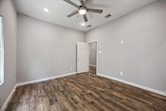 3025 Drew Street, Houston, TX 77004