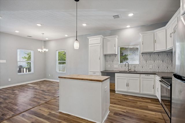 3025 Drew Street, Houston, TX 77004