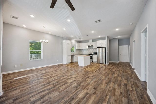 3025 Drew Street, Houston, TX 77004