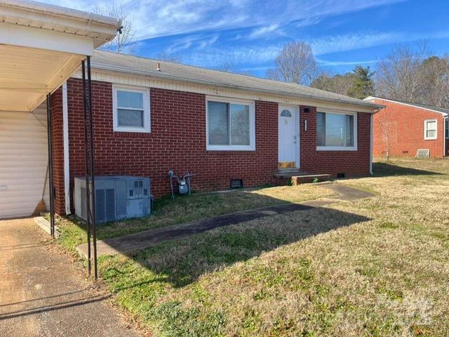 1073 Springdale Drive, Maiden, NC 28650