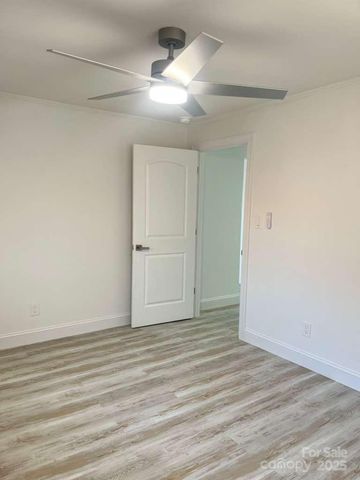 1073 Springdale Drive, Maiden, NC 28650