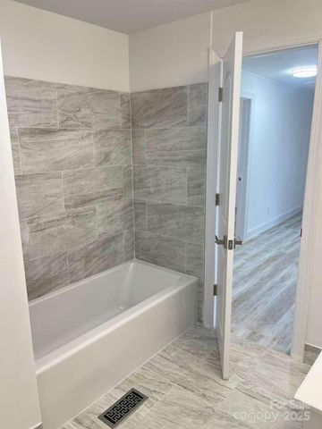 1073 Springdale Drive, Maiden, NC 28650