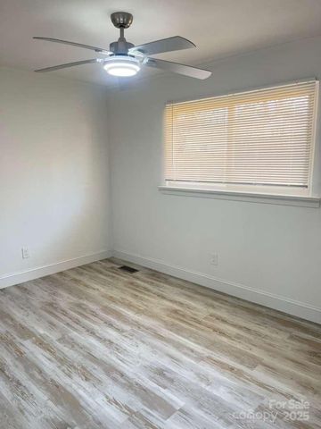 1073 Springdale Drive, Maiden, NC 28650