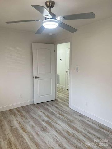 1073 Springdale Drive, Maiden, NC 28650