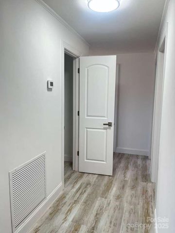 1073 Springdale Drive, Maiden, NC 28650