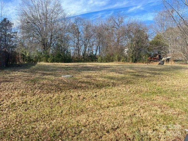 1073 Springdale Drive, Maiden, NC 28650