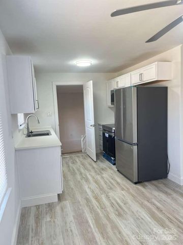 1073 Springdale Drive, Maiden, NC 28650