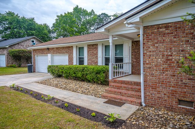 125 Mellard Drive, Goose Creek, SC 29445
