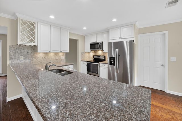 125 Mellard Drive, Goose Creek, SC 29445
