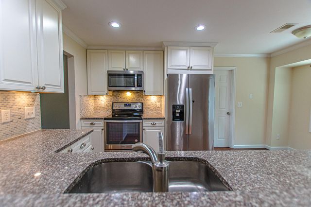 125 Mellard Drive, Goose Creek, SC 29445