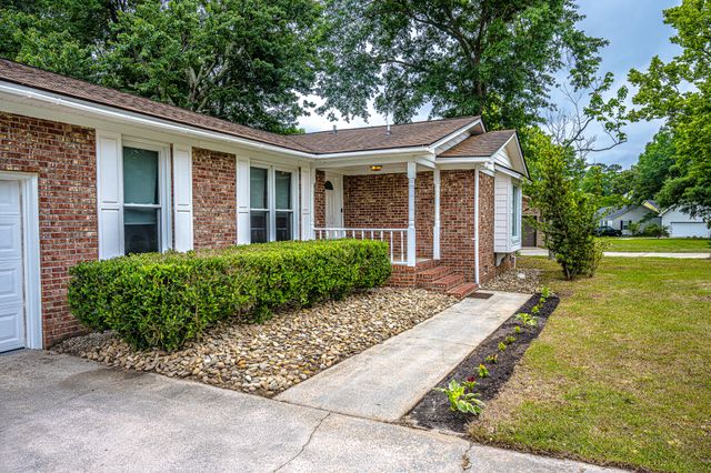 125 Mellard Drive, Goose Creek, SC 29445