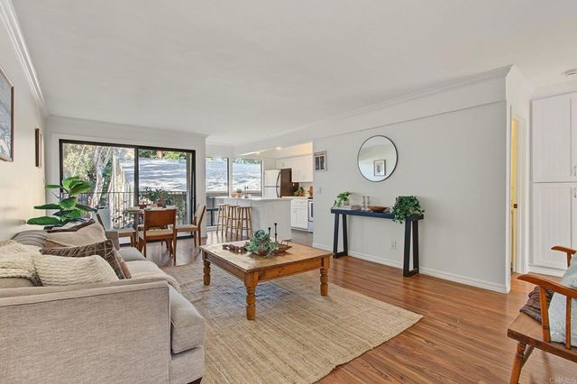 4290 5th, San Diego, CA 92103