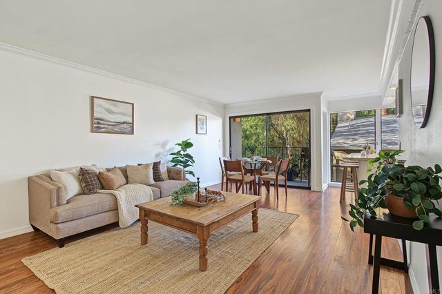 4290 5th, San Diego, CA 92103